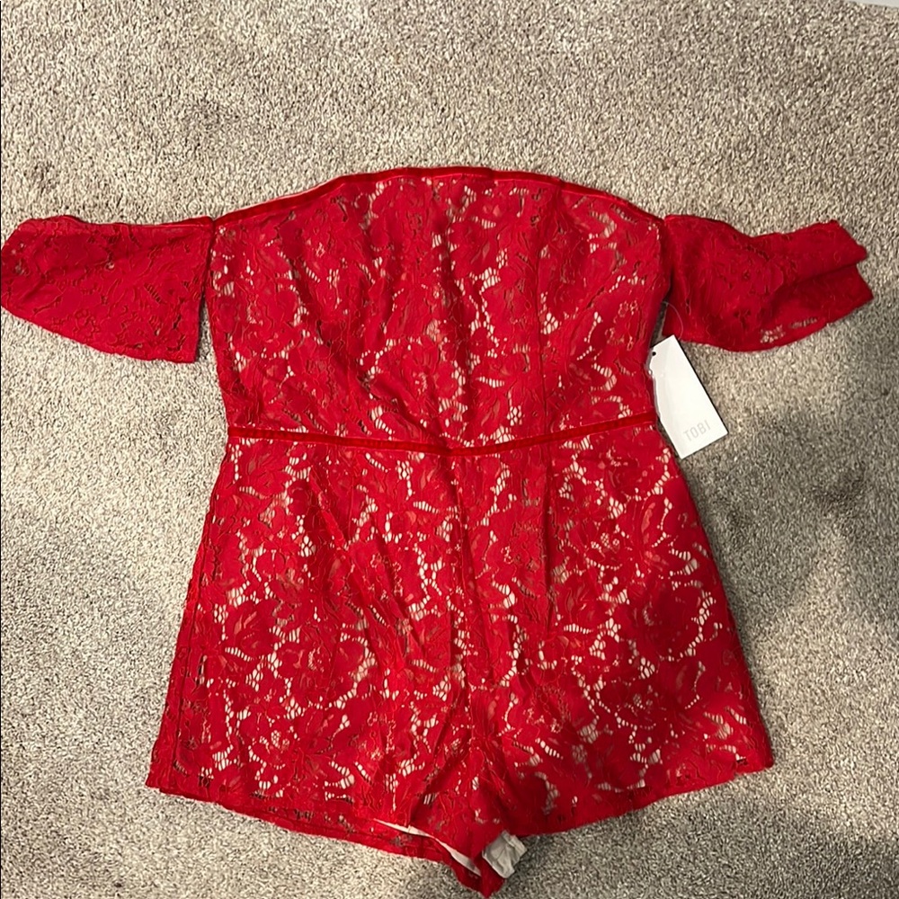 Tobi Red Lace Off-Shoulder Outfit